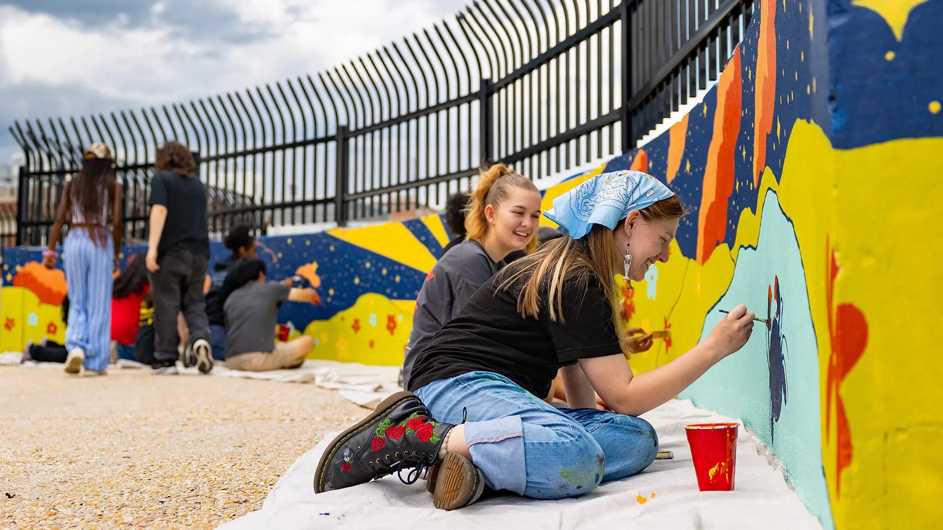 New Mural ‘Brightens’ Regents Drive Garage